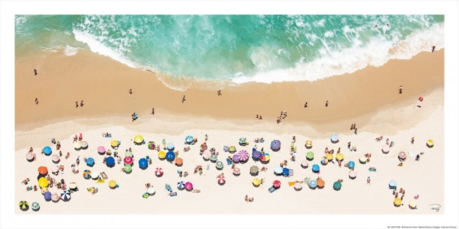 Photo Copacabana Beach in Rio de Janeiro, Brazil par Philip Plisson