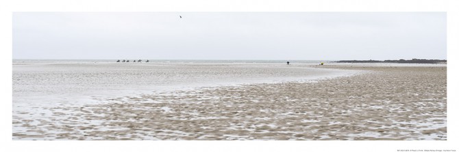 Photo Walk on the beach - Brittany par Philip Plisson