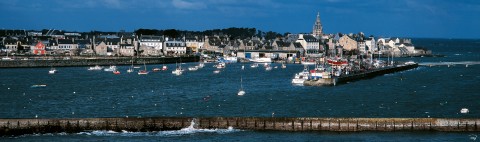 Photo Roscoff port, Finistère, Brittany par Philip Plisson