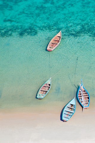 Photo Bateaux de pêche à Madagascar par Philip Plisson