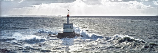 Photo La Teignouse lighthouse, Quiberon Bay, Brittany par Philip Plisson