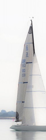 Photo 6 mètres JI in regatta par Philip Plisson