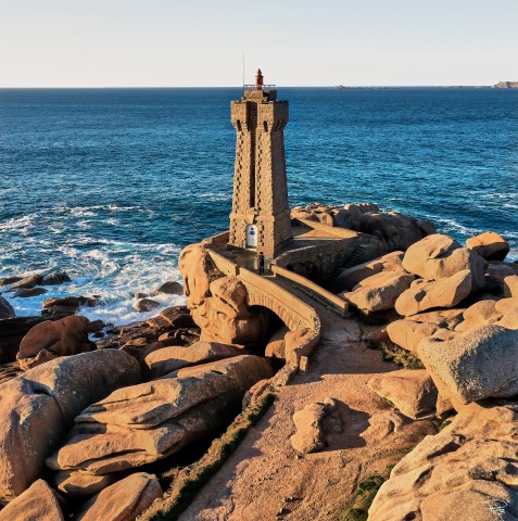 Photo The lighthouse of Men Ruz, Perros-Guirec, Côtes d'Armor par Philip Plisson