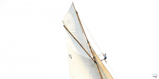 Photo Tête de mât, classique yacht par Philip Plisson