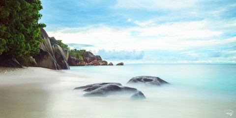 Photo Beach in Seychelles par Philip Plisson