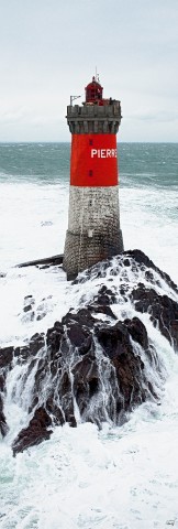 Photo Pierres Noires lighthouse, Finistère, Brittany par Philip Plisson