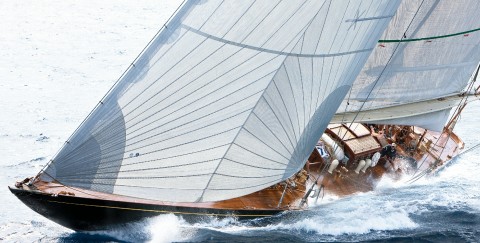 Photo Voiles bordées, classique yacht par Guillaume Plisson