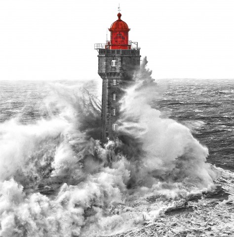 Photo The Jument lighthouse par Philip Plisson