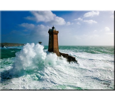 Photo Magnet, La Vieille lighthouse, Brittany par Philip Plisson