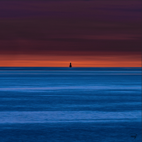 Photo Le phare des Birvideaux par Philip Plisson