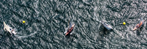 Photo Leeward buoy regatta par Philip Plisson