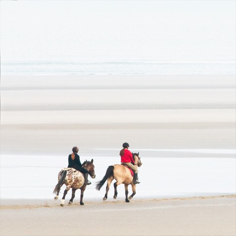 Photo Horseback riding on the beach par Philip Plisson