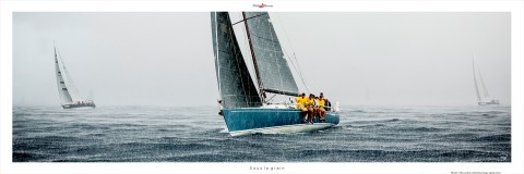 Photo Racing in a stormy weather par Philip Plisson